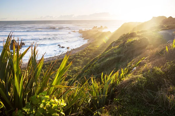 Krásný Západ Slunce Ocean Beach Nový Zéland Inspirující Přírodní Cestovní — Stock fotografie