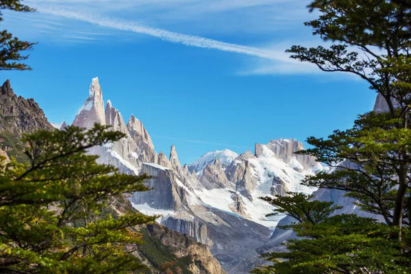 Famoso Belo Pico Cerro Torre Patagônia Montanhas Argentina Lindas Paisagens — Fotografia de Stock