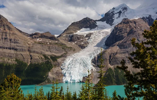 Gyönyörű Mount Robson Nyári Szezonban Kanada — Stock Fotó