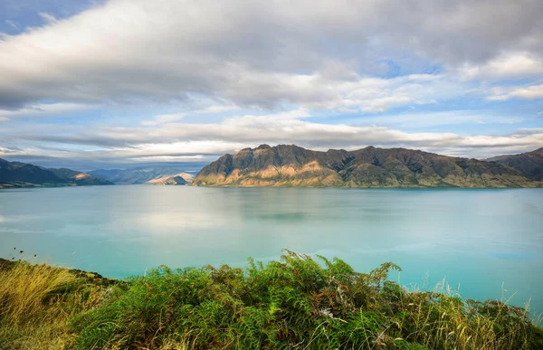 Úžasná Přírodní Krajina Novém Zélandu Horské Jezero Při Západu Slunce — Stock fotografie