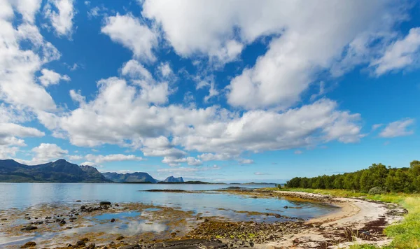 Paesaggi Pittoreschi Della Norvegia Settentrionale — Foto Stock