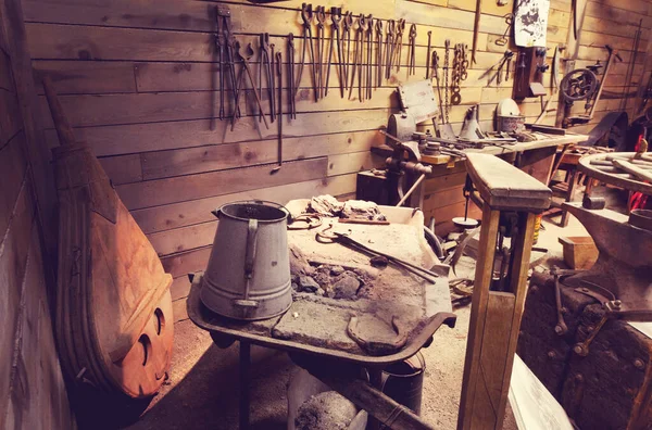 Tools Old Workshop Interior — Stock Photo, Image