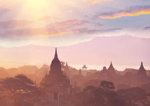 Słynne Starożytne Miasto Bagan Zachodzie Słońca Mjanmie — Zdjęcie stockowe