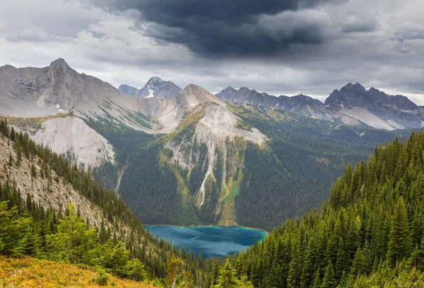 Picturesque Mountain View Canadian Rockies Summer Season — Stock Photo, Image