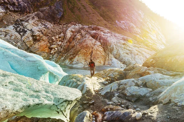 Caminhada Nas Montanhas Noruega Geleira Svartisen — Fotografia de Stock