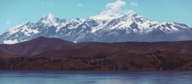 Güney Amerika, Peru 'daki Titikaka Gölü