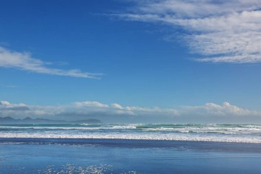 Ocean Beach, Yeni Zelanda 'da güzel manzaralar var. İlham verici doğal ve seyahat geçmişi