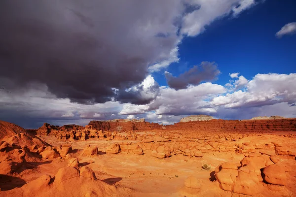 Abd Nin Utah Kentindeki Cin Vadisi Nde Alışılmadık Doğal Manzaralar — Stok fotoğraf