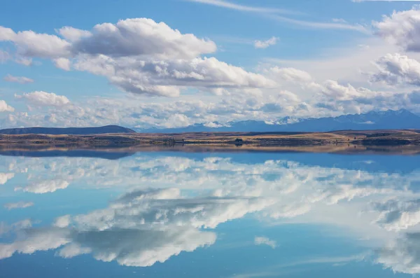 Úžasná Přírodní Krajina Novém Zélandu Horské Jezero Při Západu Slunce — Stock fotografie