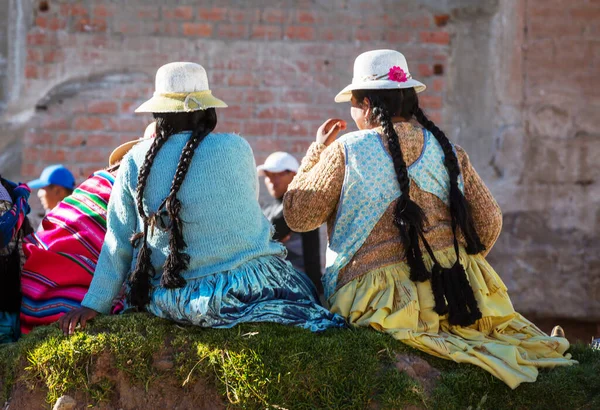 Şehir Sokaklarında Perulu Insanlar — Stok fotoğraf