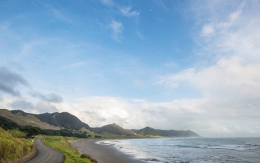 Ocean Beach, Yeni Zelanda 'da güzel manzaralar var. İlham verici doğal ve seyahat geçmişi