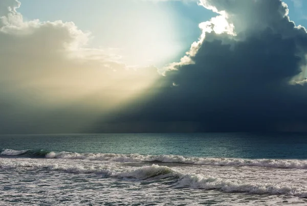 Güneşli Bir Günde Deniz Manzaraları — Stok fotoğraf