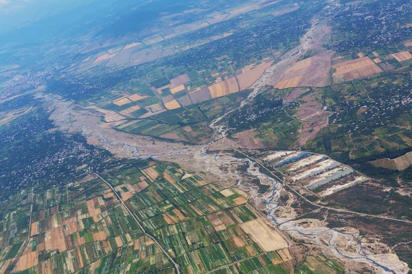 Vista Aérea Campos Agrícolas Verdes Con Río — Foto de Stock