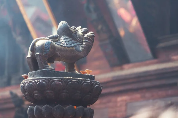 Posągi Lwów Placu Bhaktapur Durbar Katmandu Nepal — Zdjęcie stockowe