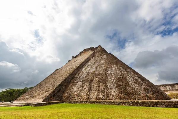 Piramida Majów Uxmal Jukatan Meksyk — Zdjęcie stockowe