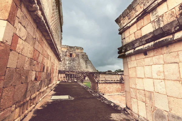 Uxmal Yucatan Meksika Daki Maya Piramidi — Stok fotoğraf