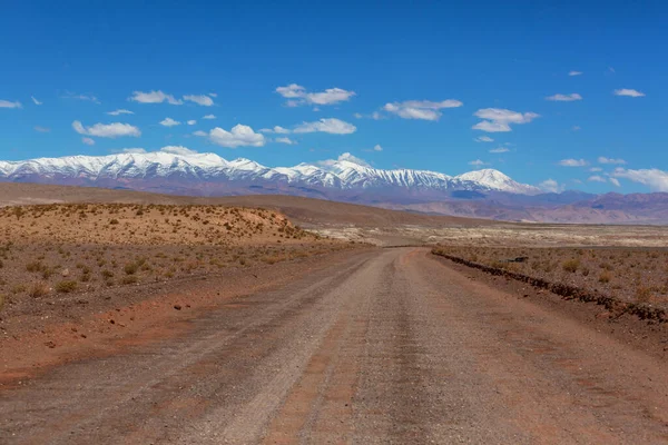Kuzey Arjantin 'in fantastik manzaraları. Güzel, ilham verici doğal manzaralar..