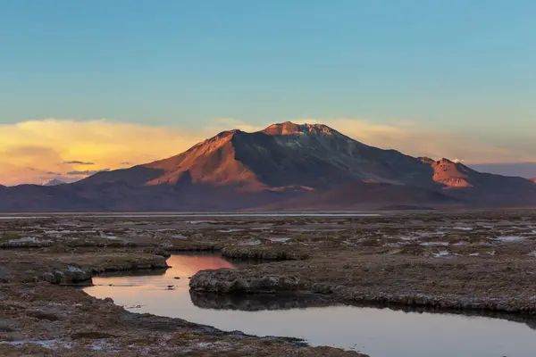 アタカマ砂漠の北チリの素晴らしい風景 美しいインスピレーションを与える自然の風景 — ストック写真