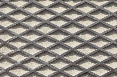 Bazı sokak mobilyalarına ait metalik doku. Detaylı olarak giyilmiş metal dokular. Metal damga dokusu. Gri metal arka plan. İnşaat ve malzeme tasarımı için kusursuz desen