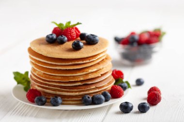 Amerikan yaban mersinli krep