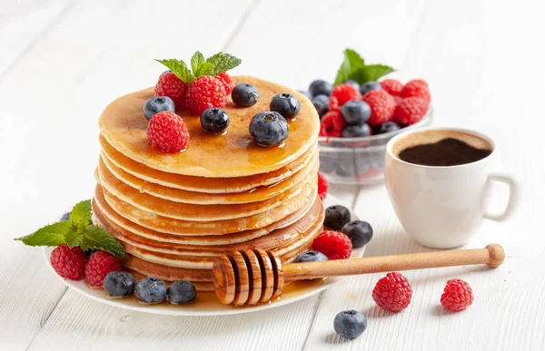 Amerikanska blåbär pannkakor — Stockfoto