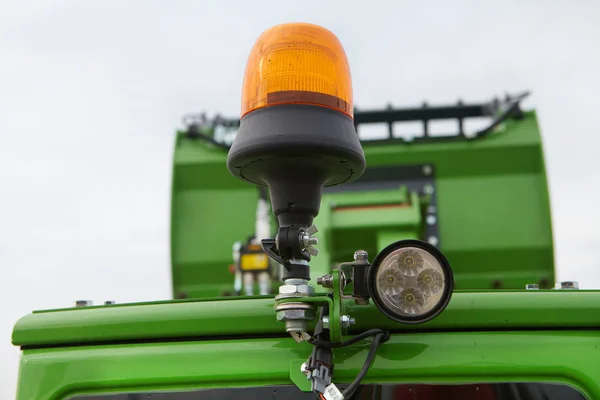 Der landwirtschaftliche Traktor und seine Teile — Stockfoto