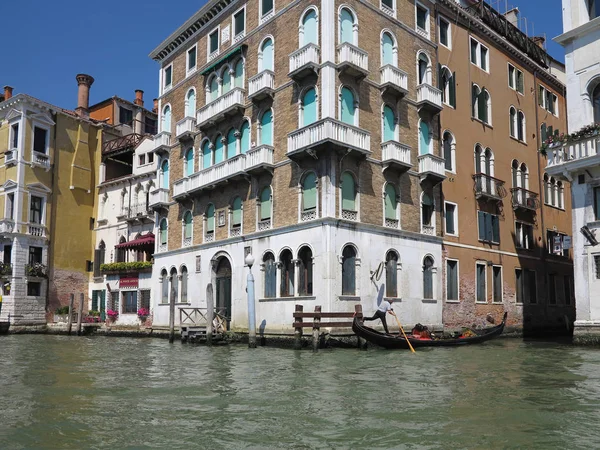 2017 Benátky Itálie Pohled Lanovky Historických Budov Kanály — Stock fotografie