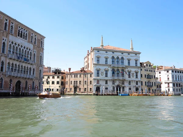 2017 Venetië Italië Uitzicht Vanaf Gondel Naar Historische Gebouwen Grachten — Stockfoto