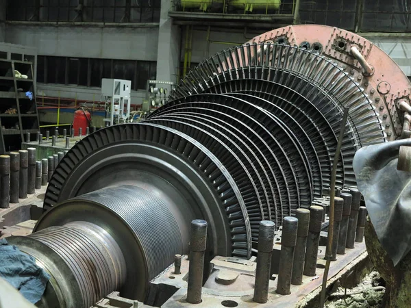 Disassembled Steam Turbine Process Repairing Electric Generator Power Plant — Stock Photo, Image
