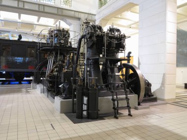 26.05.2018, Wien, Avusturya: Viyana Teknik Müzesi'nde dev eski buhar motoru