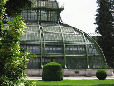 26.05.2018, Viyana, Avusturya: Viyana 2 Mayıs 2014 Schoenbrunn sarayının Palm evde. Farklı iklim bölgeleri için üç pavyonlar Palm House oluşur.