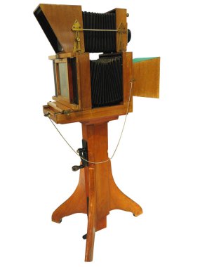 Beyaz arka plan üzerinde yalıtılmış bağbozumu antika ahşap eski fotoğraf makinesi
