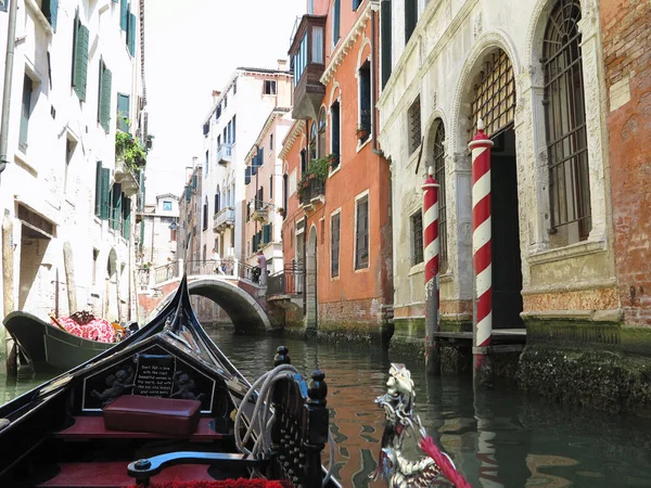 2017 Venecia Italia Vista Desde Góndola Hasta Los Antiguos Edificios — Foto de Stock