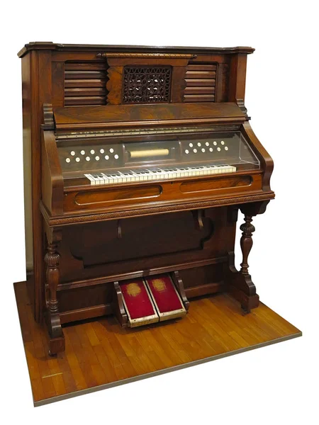 Vintage Oude Rechtop Duitse Automatische Piano Geïsoleerd Witte Achtergrond — Stockfoto