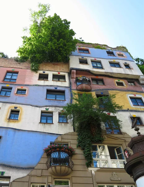 2018 Wiedeń Austria Hundertwasser House Jest Jednym Najbardziej Wiedeńskich Atrakcji — Zdjęcie stockowe