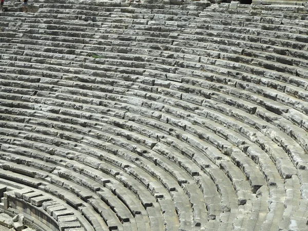 Starověké amfiteátr v Myře, Turecko - archeologické zázemí — Stock fotografie