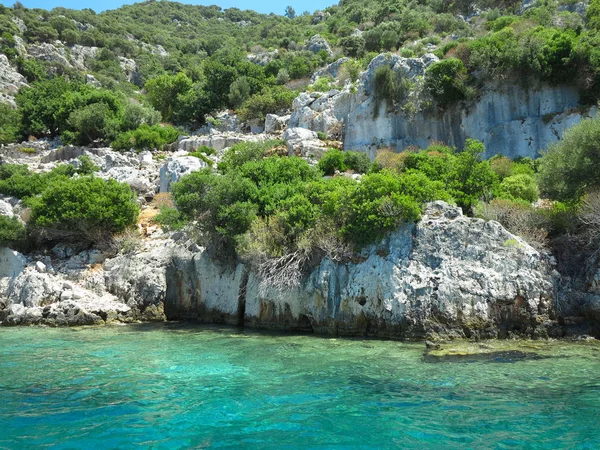 Die versunkenen Ruinen auf der Insel Kekova, der antiken lykischen Stadt — Stockfoto