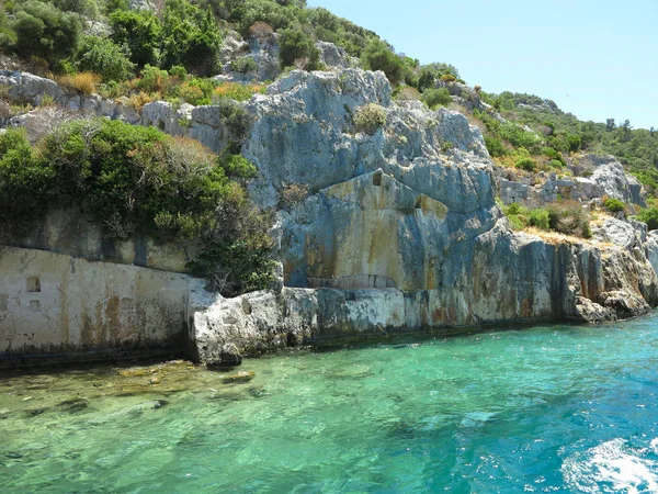 古代のリュキアの都市ケコヴァ島の沈没遺跡 — ストック写真