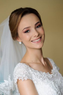 Güzel gelin düğün gününde