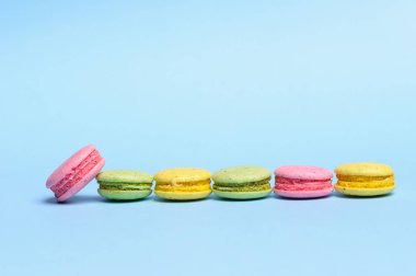 güzel ve renkli Fransızca macaroons veya macaron