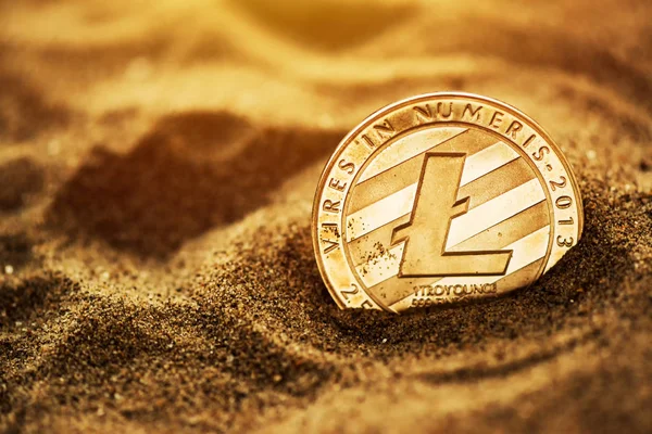 Single Litecoin Cryptocurrency Coin Buried Sand Conceptual Image Crypto Mining — Stock Photo, Image