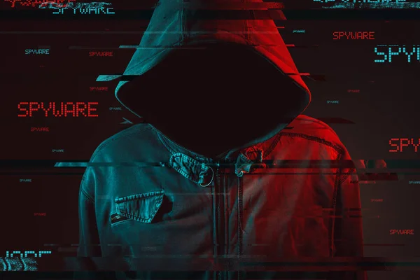 Spyware Koncepció Arctalan Csuklyás Férfi Alacsony Kulcs Piros Kék Megvilágított — Stock Fotó