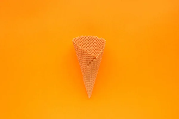 Cono Helado Arriba Composición Plana Mínima Con Espacio Copia —  Fotos de Stock