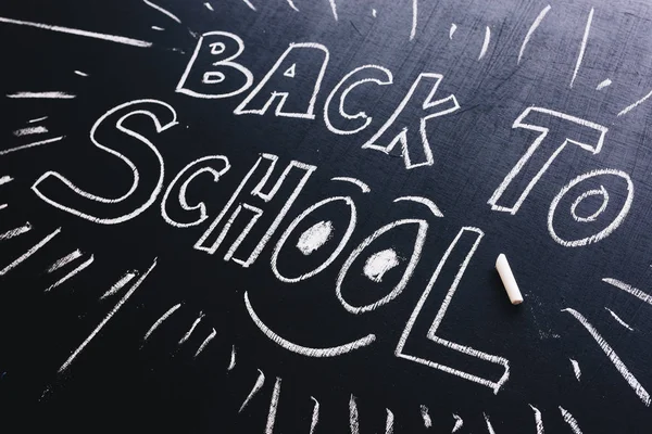 Sınıf Kara Tahta Yazılı Okula Geri Yeni Dönem Başlıyor — Stok fotoğraf