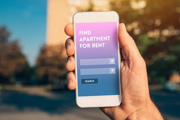 Wohnungsvermietungs App Auf Smartphone Täuscht Bildschirm Männerhand Vor — Stockfoto