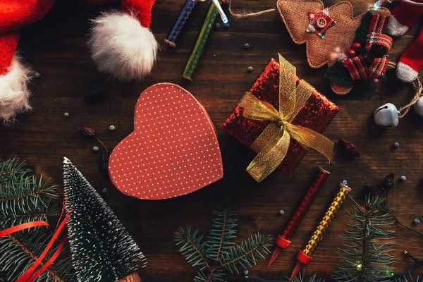 Julklappar Platt Låg Ovanifrån Bord Dekorerad Med Ornament Juletid För — Stockfoto