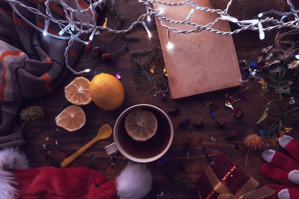 Nieuwjaar Kerstmis Plat Leggen Bovenaanzicht Met Kerstman Hoed Doos Van — Stockfoto