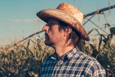 Ciddi kendinden emin tarımsal planlama tarımsal faaliyet c