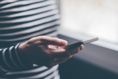 Akıllı telefon başparmak kavramı