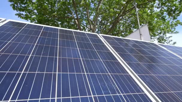 Solarzellen Oberfläche Für Warmwasser Als Abstrakter Hintergrund Für Saubere Energiequelle — Stockvideo